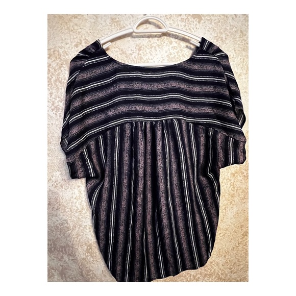 Button down blouse - Picture 3 of 3